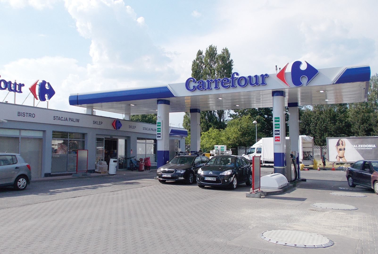 stacja paliw