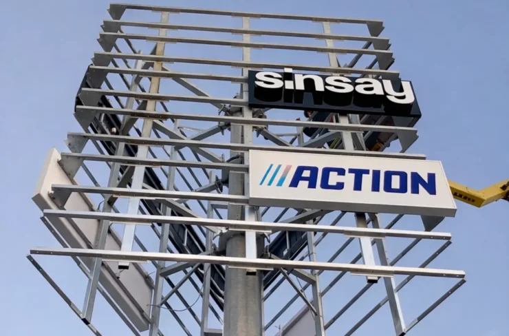 Montaż Sinsay i Action - park handlowy
