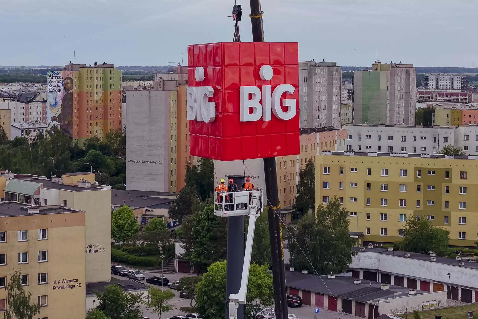 pylon reklamowy producent Graffico