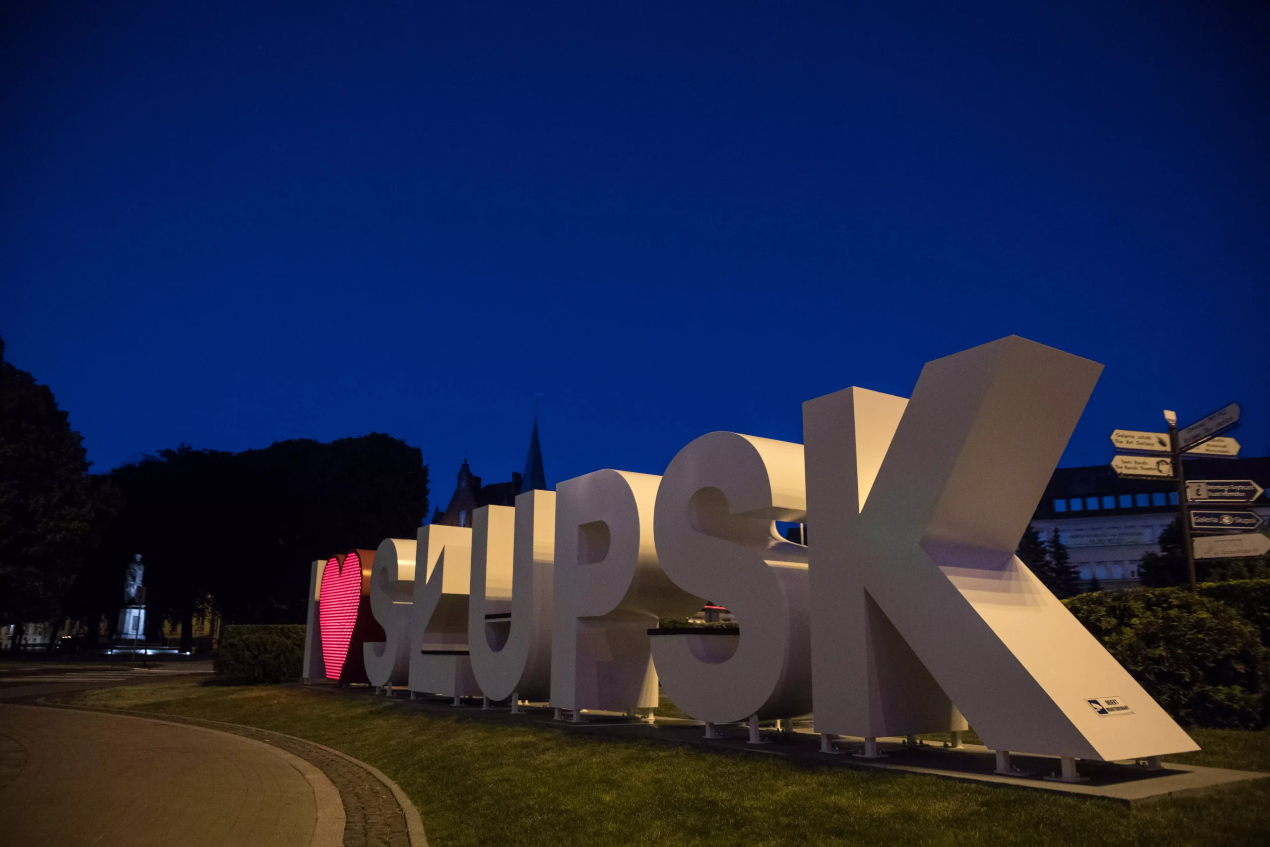witacze, napisy dla miast producent Graffico