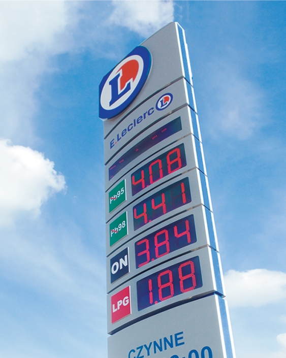 pylon cenowy z cenami paliw