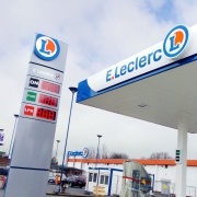 Graffico oznakowanie stacji paliw