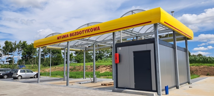 stacja benzynowa oznakowanie