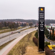 Pylon dla parku handlowego