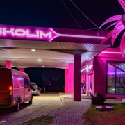 stacja paliw Skolim, Graffico